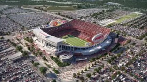 福建逆转上海男篮，陈林坚独得29分5板，王哲林空砍两双，央视网报道