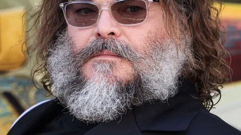 大乐透期号专家推荐：哥伦甲总进球数分析预测